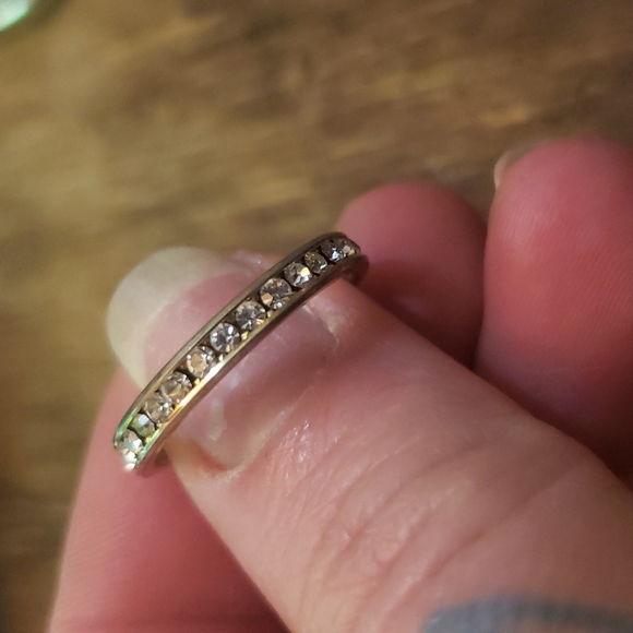 Ring - Picture 2 of 2